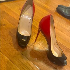 Christian louboutin 38.5